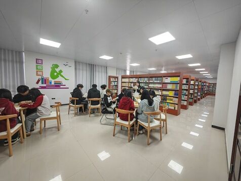 迈向成功之门：南丰中等专业学校招生宣传