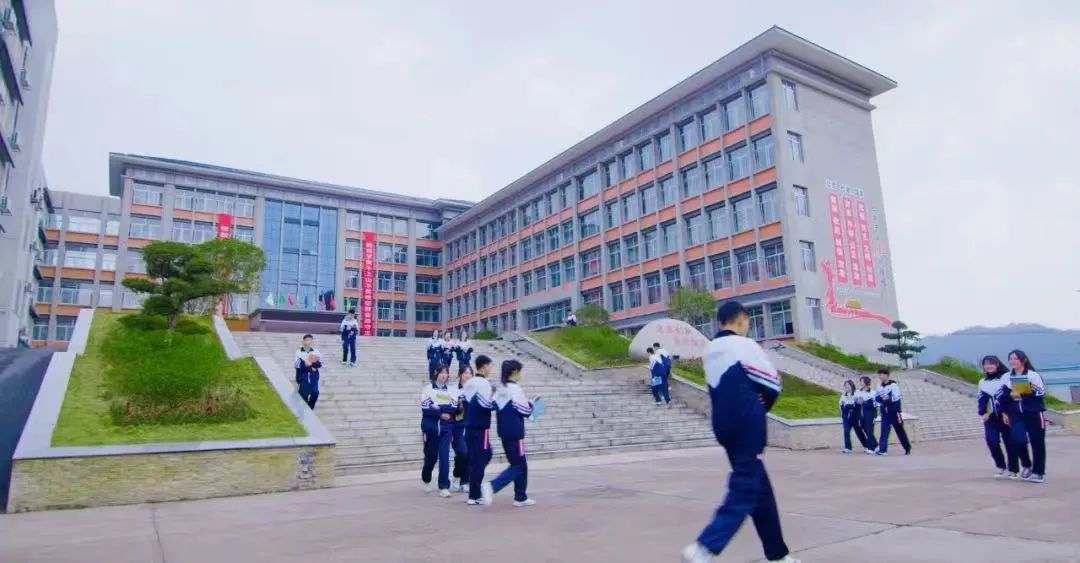 遂川县职业教育中心：启航未来的职业梦想之都